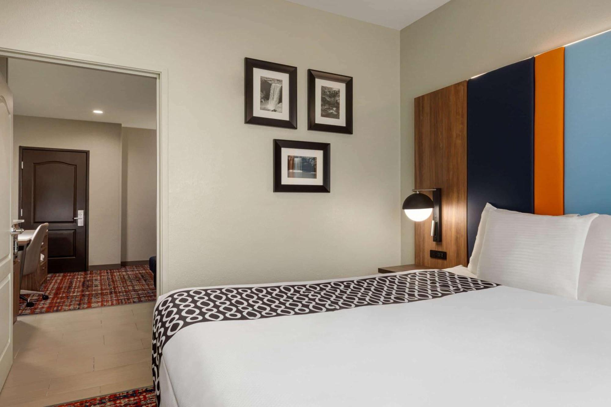 La Quinta By Wyndham Oxford - Anniston Hotel Exterior foto